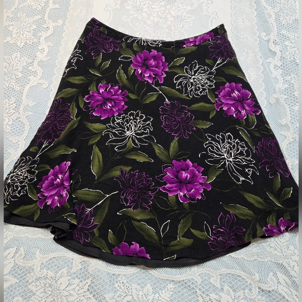 Jones Wear Size 16 Floral Midi Skirt A-line Flare Black Purple Lined High Waist
